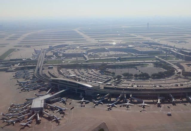 An overhead view of Dallas Fort Worth International Airport.